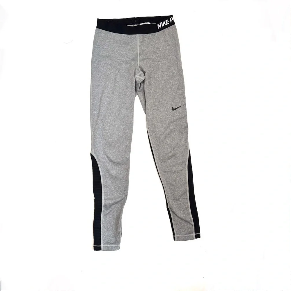 Nike Womens Pro Warm Training Tights Grey Dark Black 803102-063 Size Medium